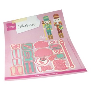 (COL1578)Collectables Nutcrackers by Marleen