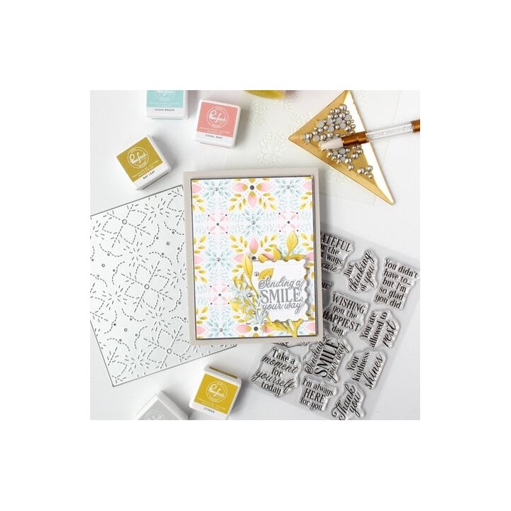 (309625)Pinkfresh Studio Artful Foundations Coverplate Die Petal Mosaic