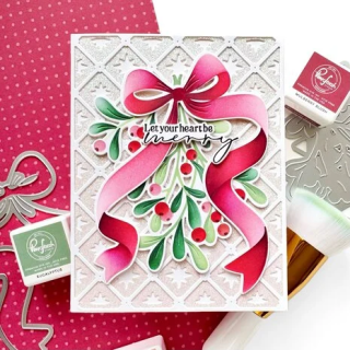 (337126)Pinkfresh Studio Season of Wonder Coverplate Die Celestial Quilt by Inna Moreva