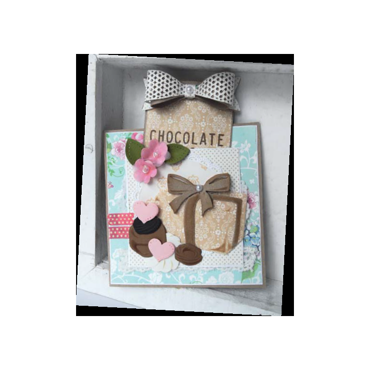 (COL1367)Collectables set box of chocolates