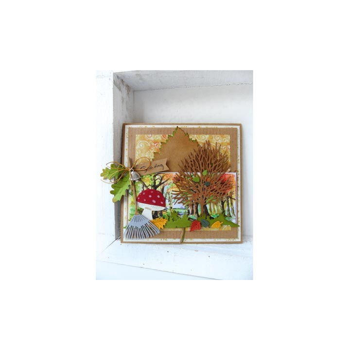 (LR0373)Creatables - Acorn with leaf
