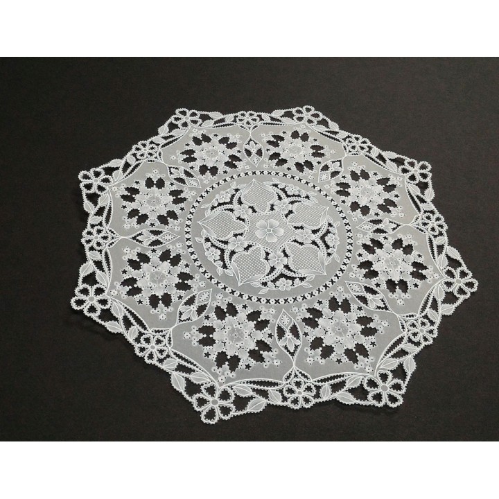 Wonderful Lace - Miki Green
