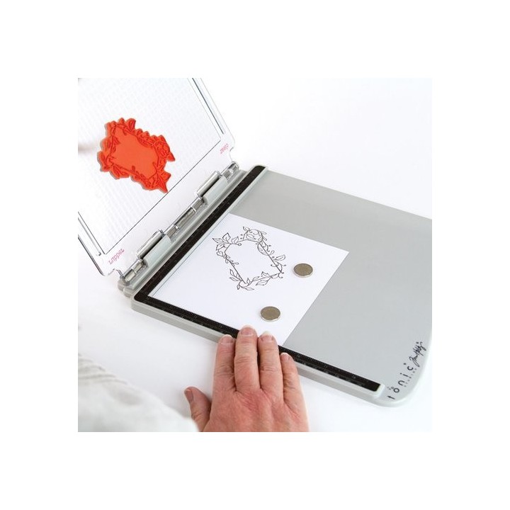 (1707E)Tonic Tim Holtz stamp platform