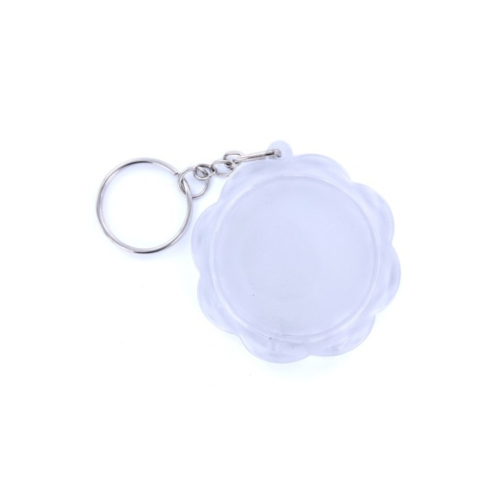 Plastic pendant flower