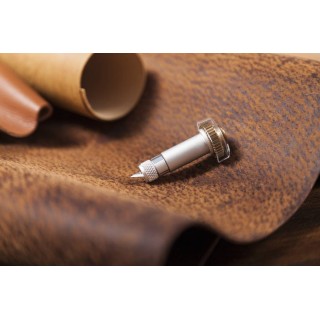 (2007441)Cricut Knife Housing & Blade (2003918)