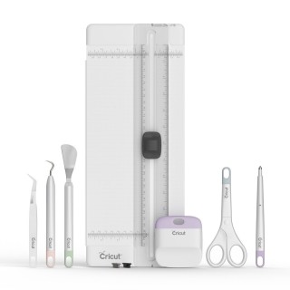 (2006696)Cricut Essential Tool Set