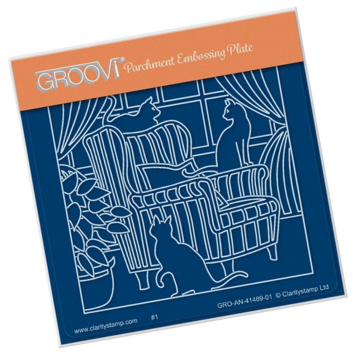 (GRO-AN-41489-01)Groovi® Baby plate A6 CATS ON A WINGBACK CHAIR