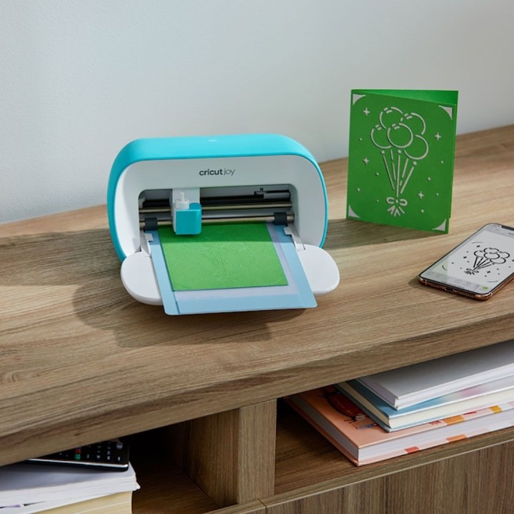 (2007992)Cricut Joy Machine EU/UK Plug