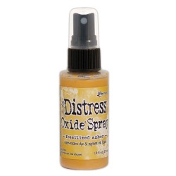 (TSO64756)Ranger Distress Oxide Spray - Tim Holtz - Fossilized amber