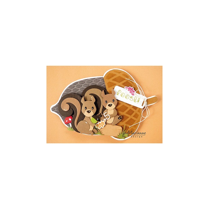 (COL1500)Collectables Eline's squirrel and skunk