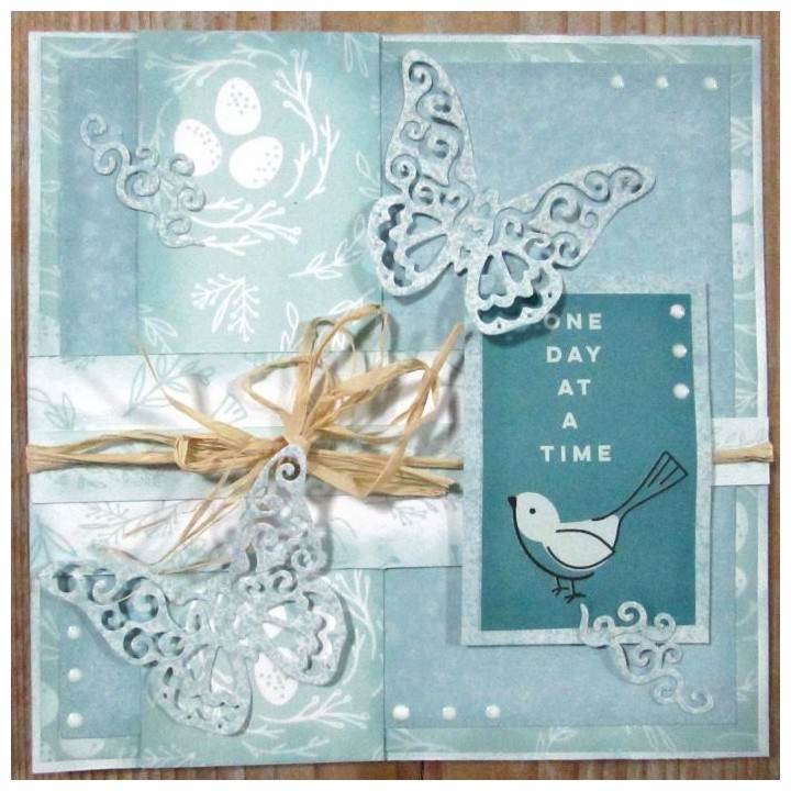 (TSO72584)Ranger Distress Oxide Spray - Tim Holtz - Speckled Egg