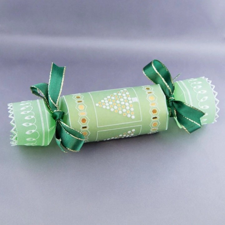 (GRO-TE-40436-16)Groovi plate A4 CHRISTMAS CRACKER