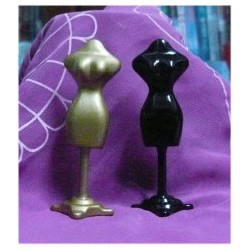 Mannequin noir 8 cm pour patron Amanda Yeh